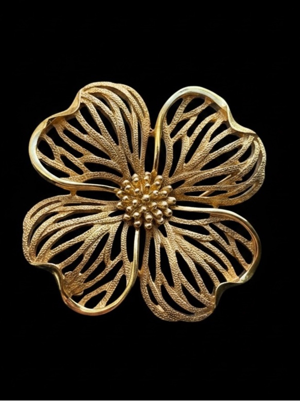 Vintage Crown Trifari Gold
Tone Pierced Dogwood Flower
17/8" Pin Brooch